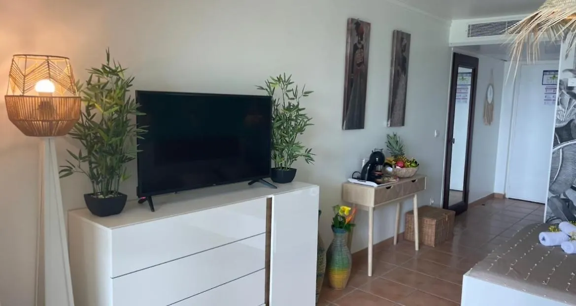 Couleur Caraibes-Ti Evasion Appartement Dans Un Hotel 3 Etoiles Vue Mer Sainte-Luce
